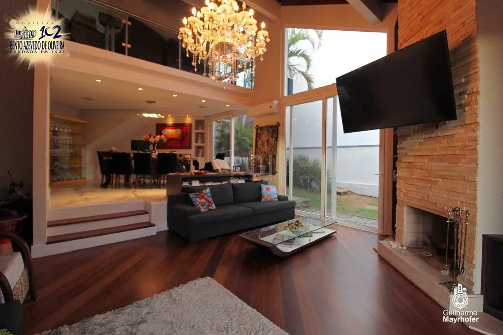 Casa, 4 quartos, 650 m² - Foto 1