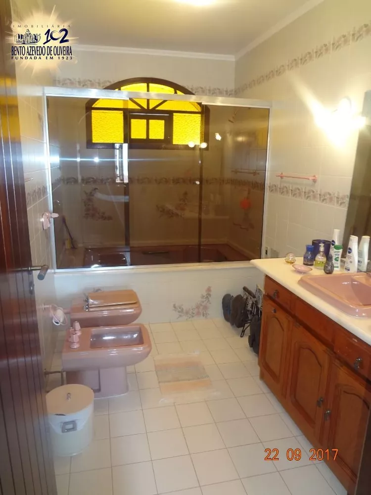 Casa, 4 quartos, 365 m² - Foto 4