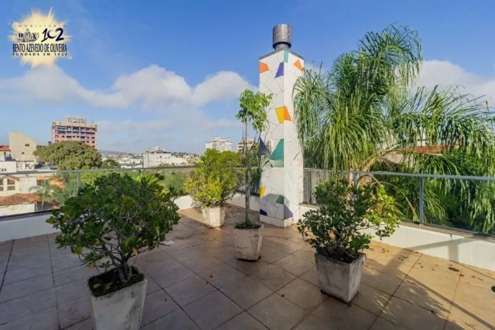 Cobertura, 3 quartos, 301 m² - Foto 1