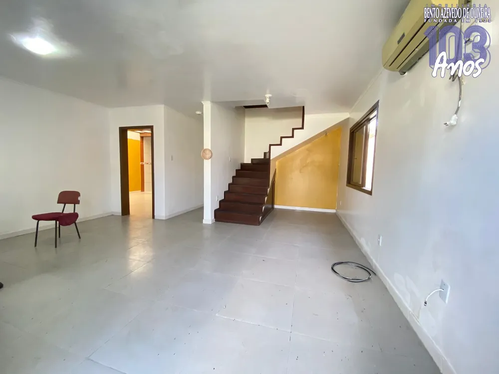 Casa, 3 quartos, 244 m² - Foto 3