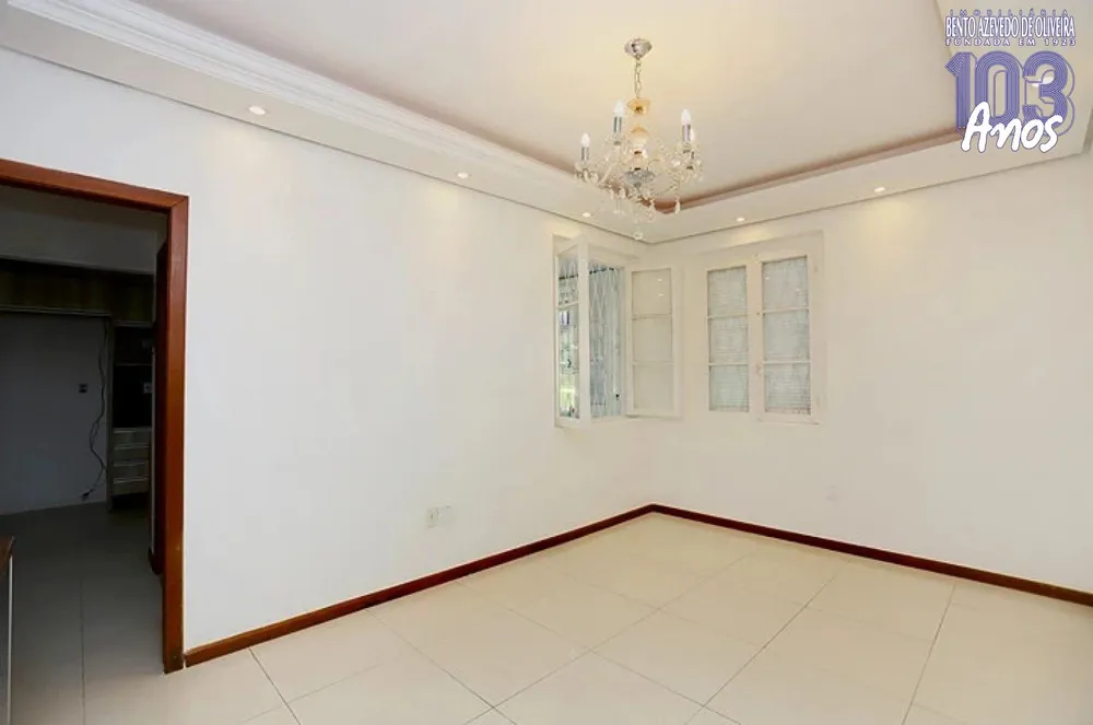 Casa, 2 quartos, 280 m² - Foto 1