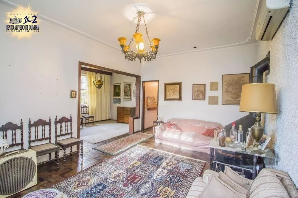 Casa, 4 quartos, 258 m² - Foto 2