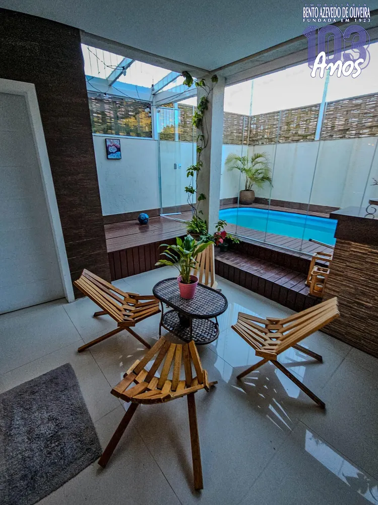 Sobrado, 3 quartos, 161 m² - Foto 1