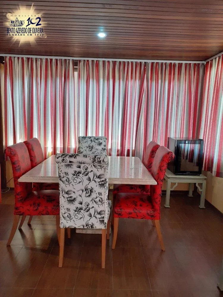 Casa, 3 quartos, 257 m² - Foto 7