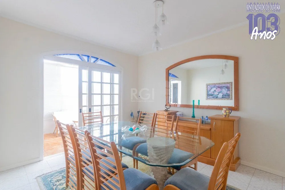 Casa, 3 quartos, 250 m² - Foto 2