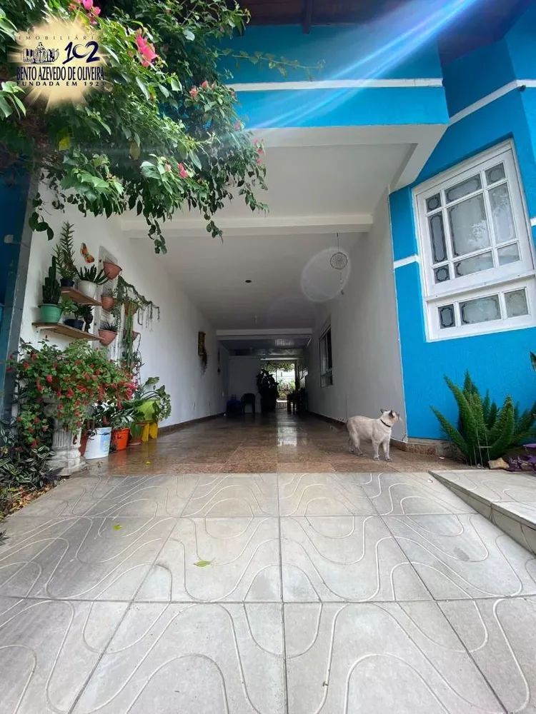 Casa, 3 quartos, 230 m² - Foto 2