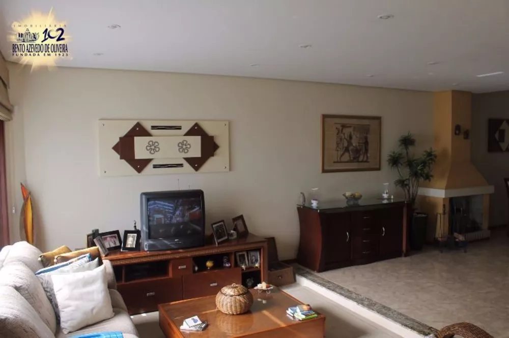 Casa, 4 quartos, 290 m² - Foto 8