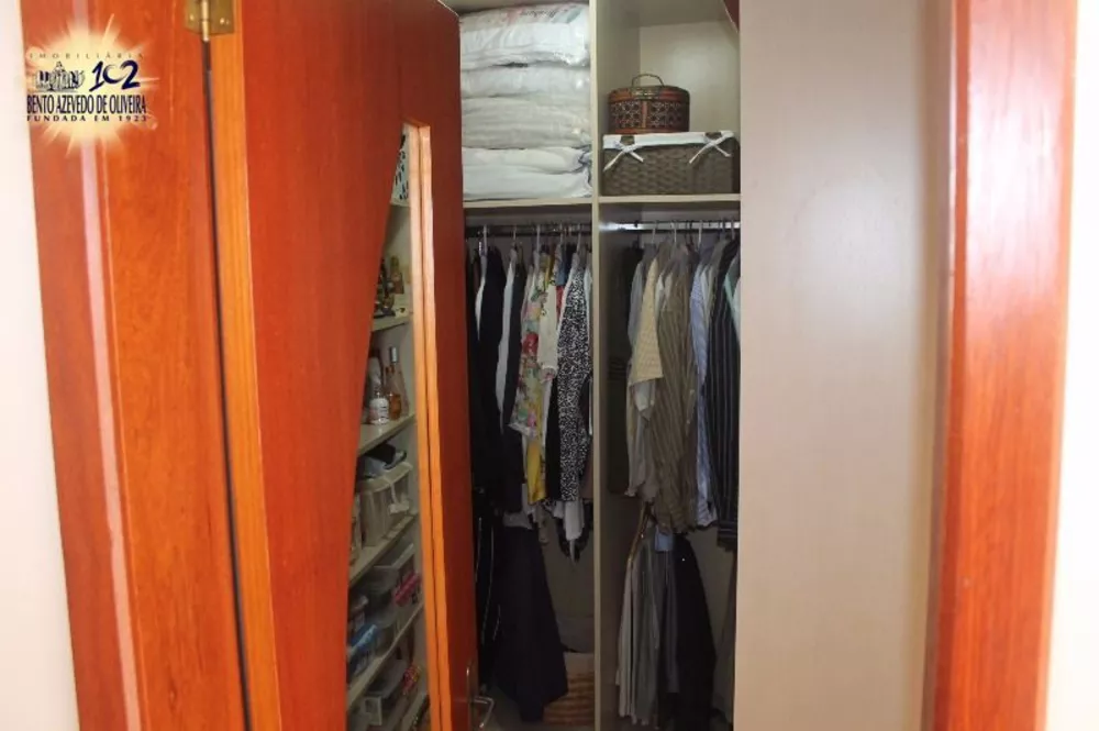 Casa, 4 quartos, 290 m² - Foto 4
