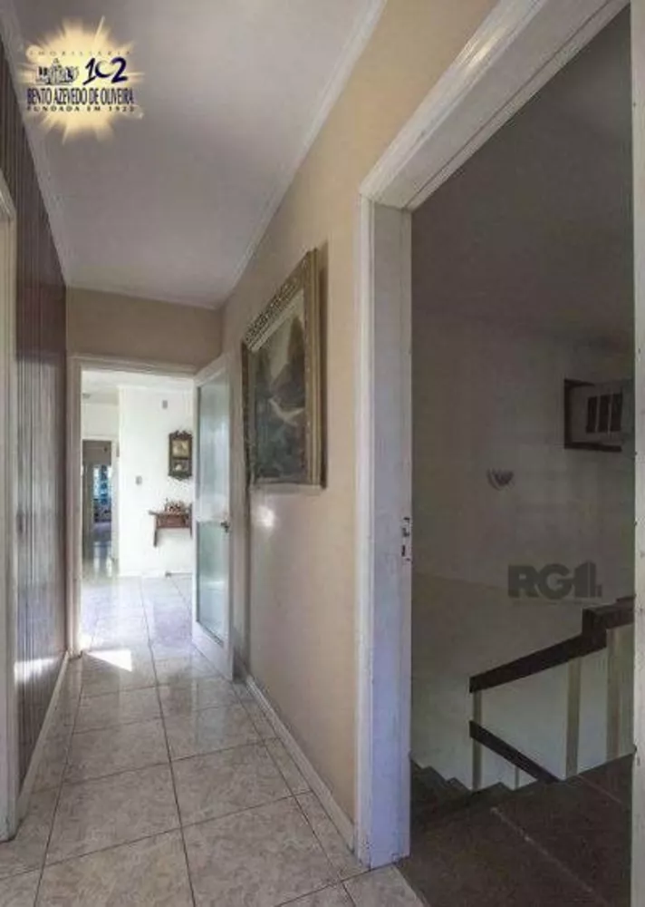 Casa, 3 quartos, 215 m² - Foto 1