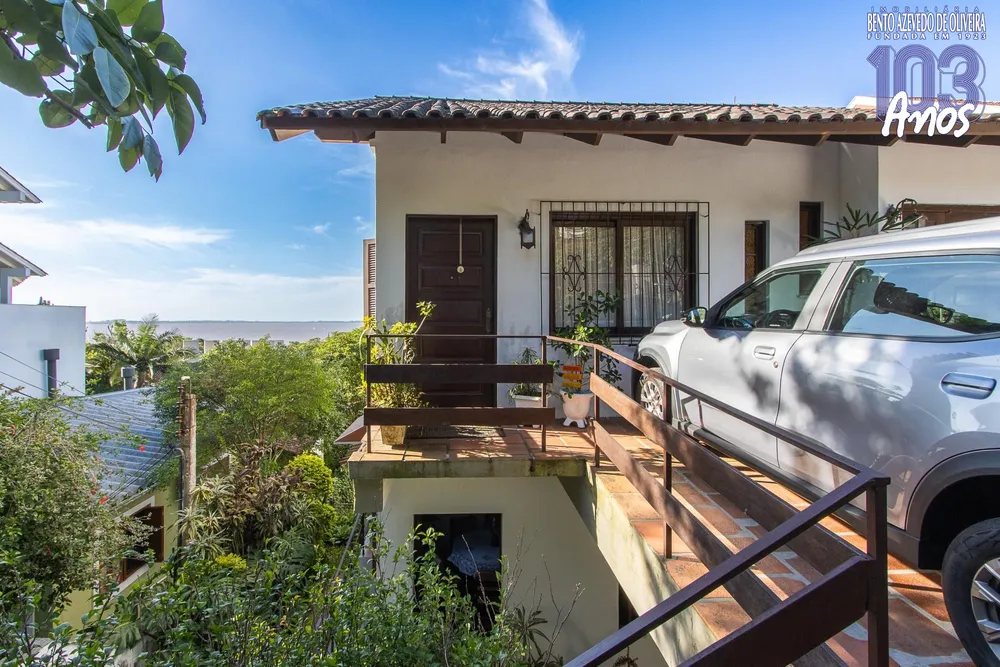 Casa, 5 quartos, 315 m² - Foto 1