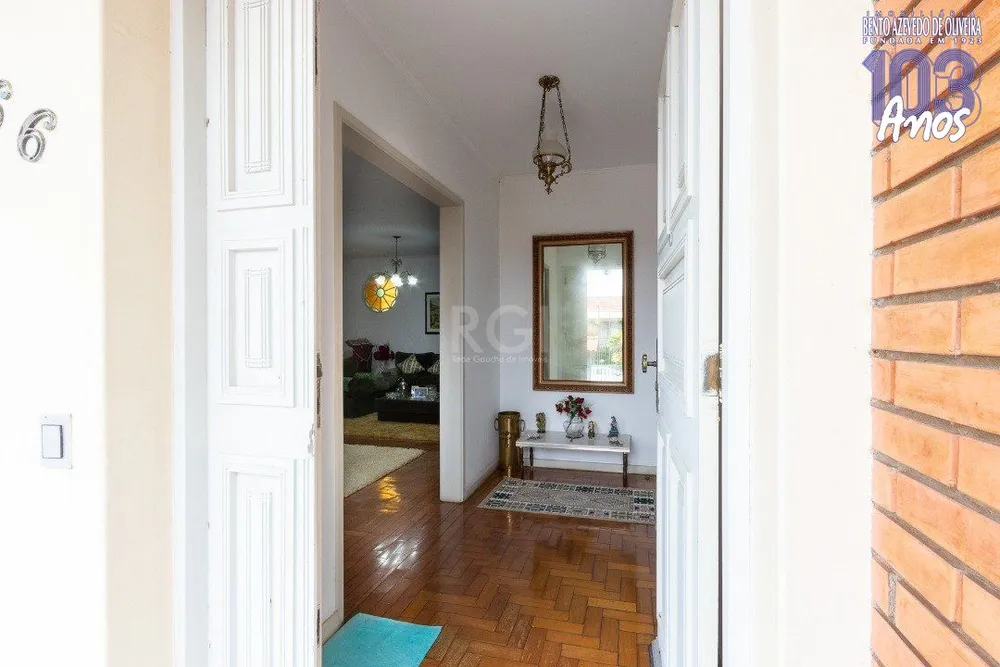 Casa, 4 quartos, 280 m² - Foto 1