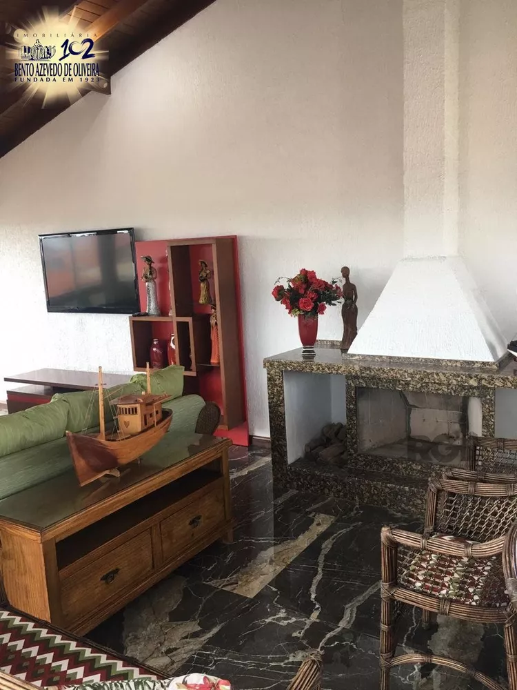 Casa, 3 quartos, 300 m² - Foto 2