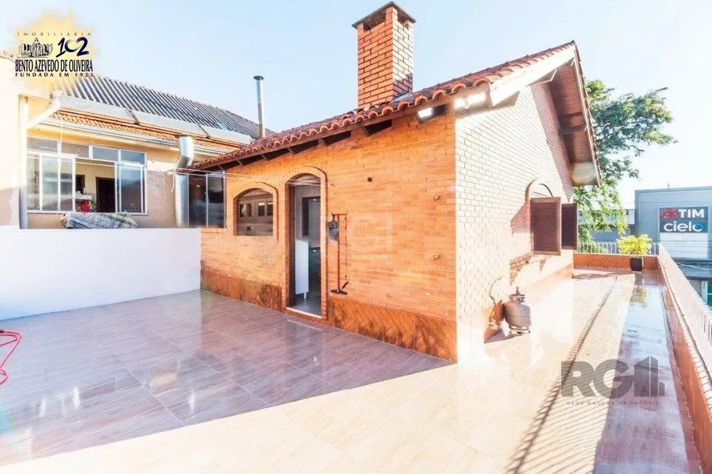 Casa, 5 quartos, 266 m² - Foto 2