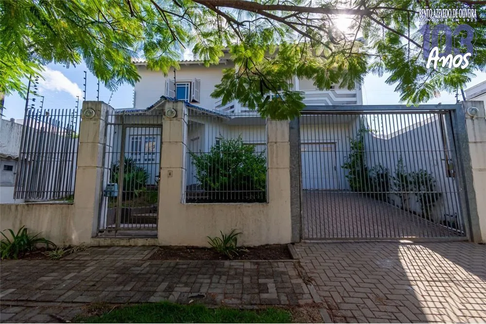 Casa, 4 quartos, 294 m² - Foto 1