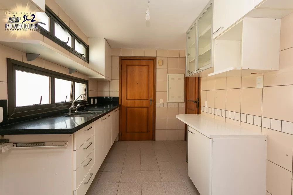 Cobertura, 3 quartos, 245 m² - Foto 8