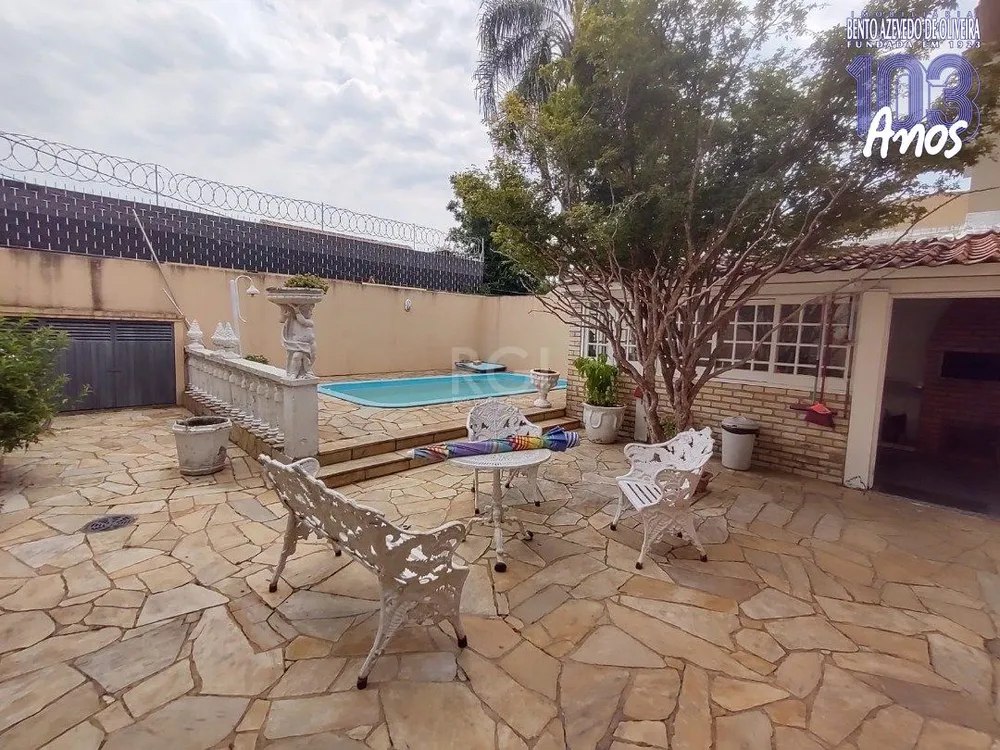Casa, 4 quartos, 200 m² - Foto 1