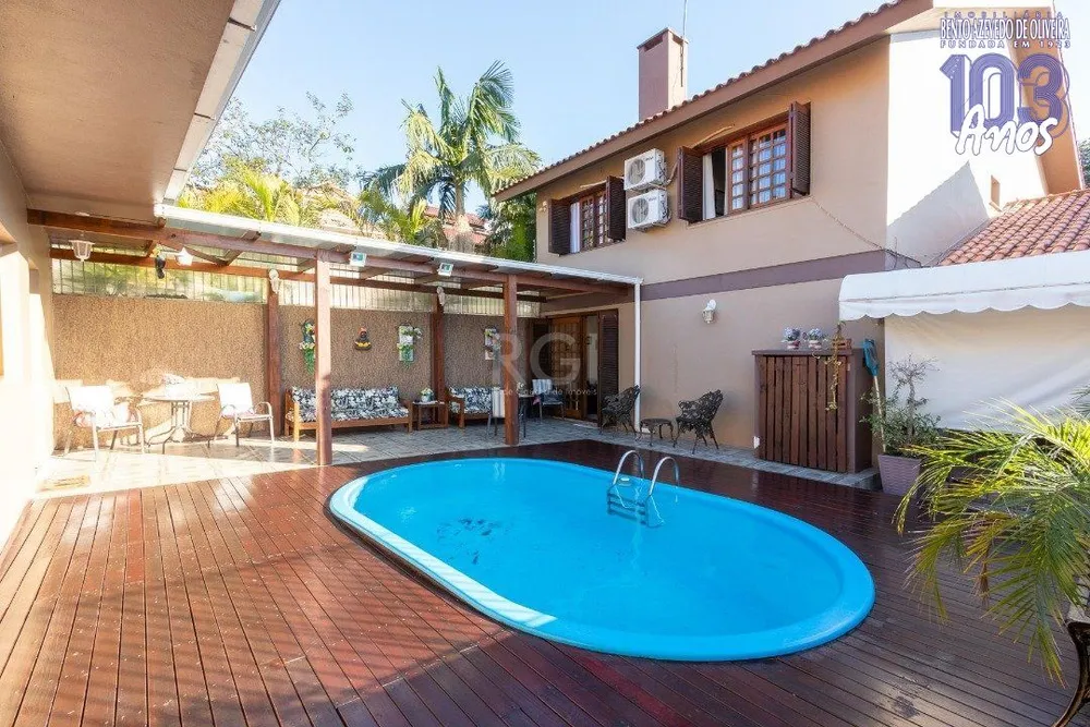 Casa, 4 quartos, 258 m² - Foto 2
