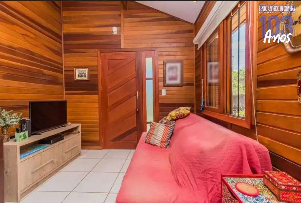 Casa, 4 quartos, 114 m² - Foto 1