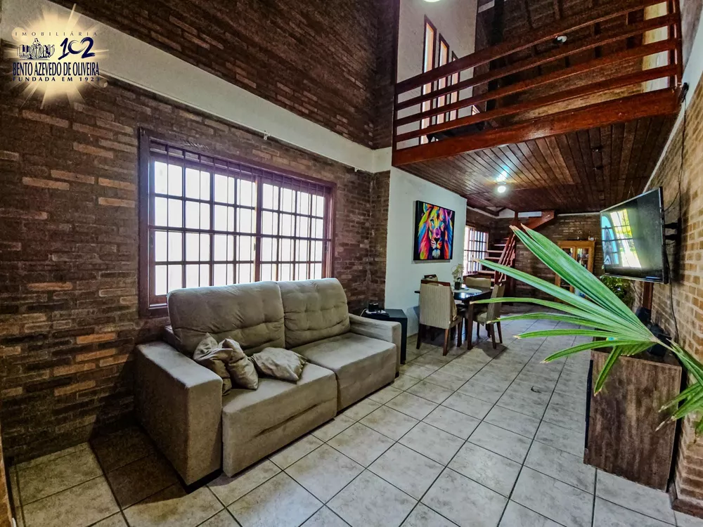 Casa, 5 quartos, 161 m² - Foto 3
