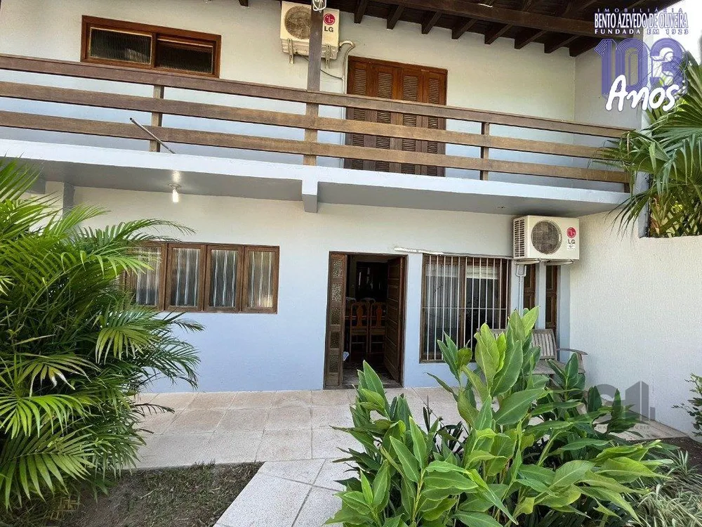 Casa, 3 quartos, 262 m² - Foto 1