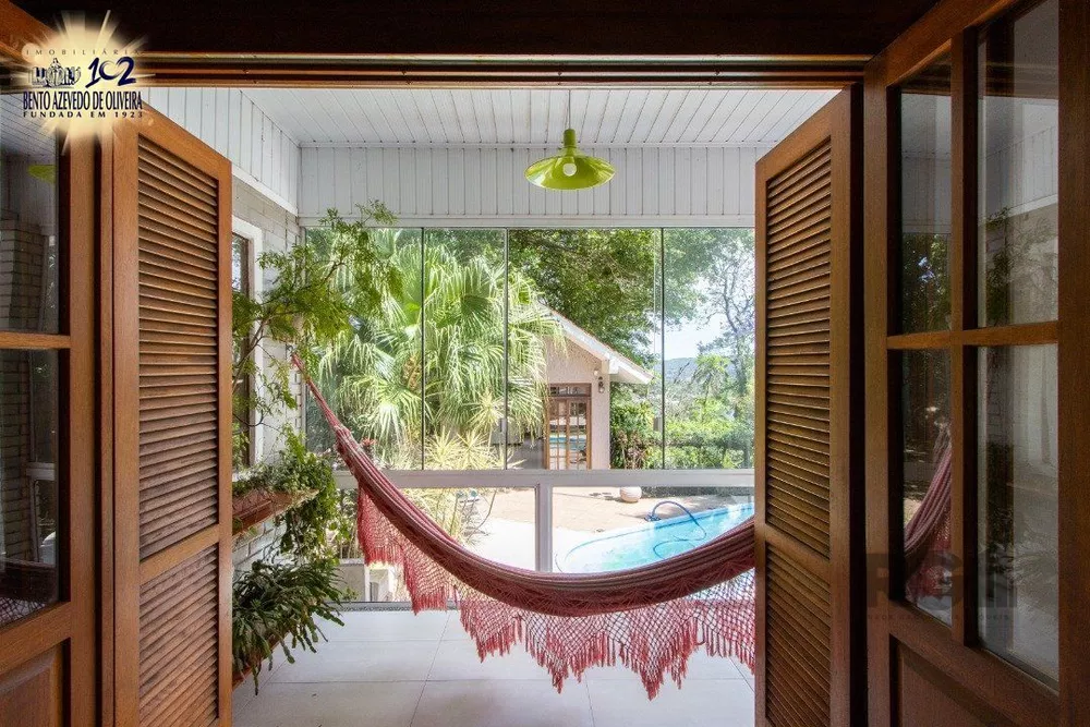 Casa, 4 quartos, 218 m² - Foto 3