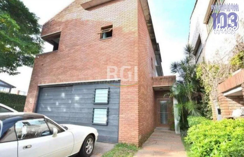 Casa, 3 quartos, 276 m² - Foto 1