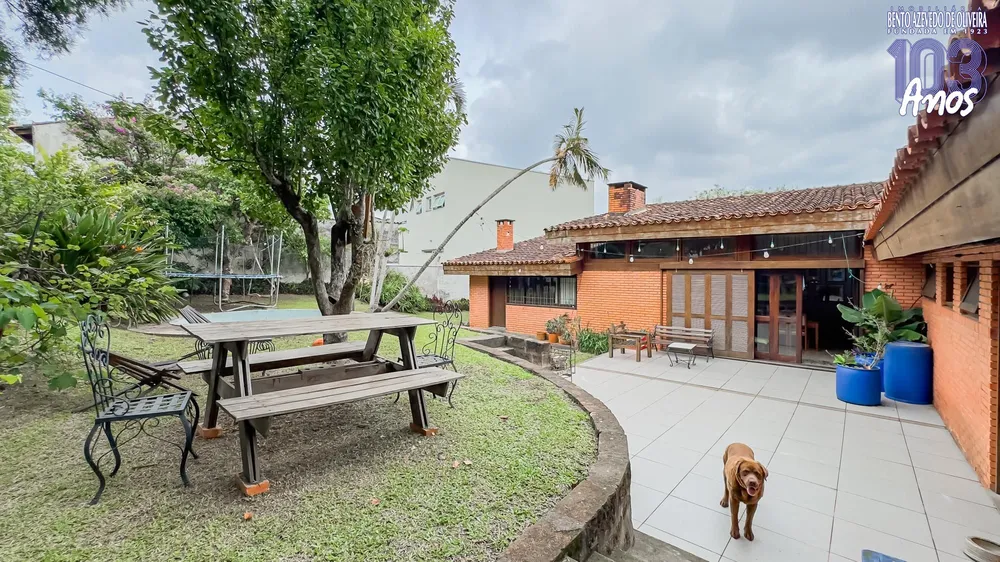 Casa, 3 quartos, 313 m² - Foto 1
