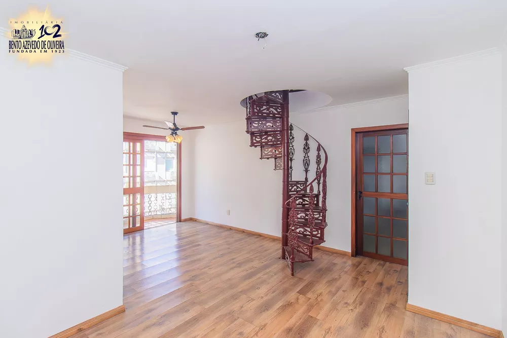 Cobertura, 3 quartos, 209 m² - Foto 2
