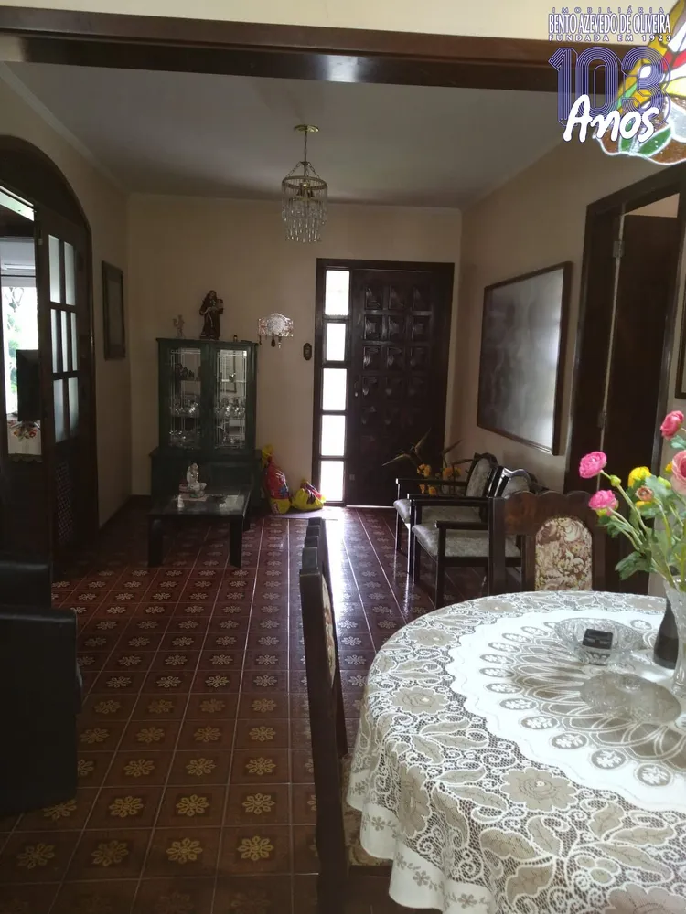 Casa, 4 quartos, 133 m² - Foto 1
