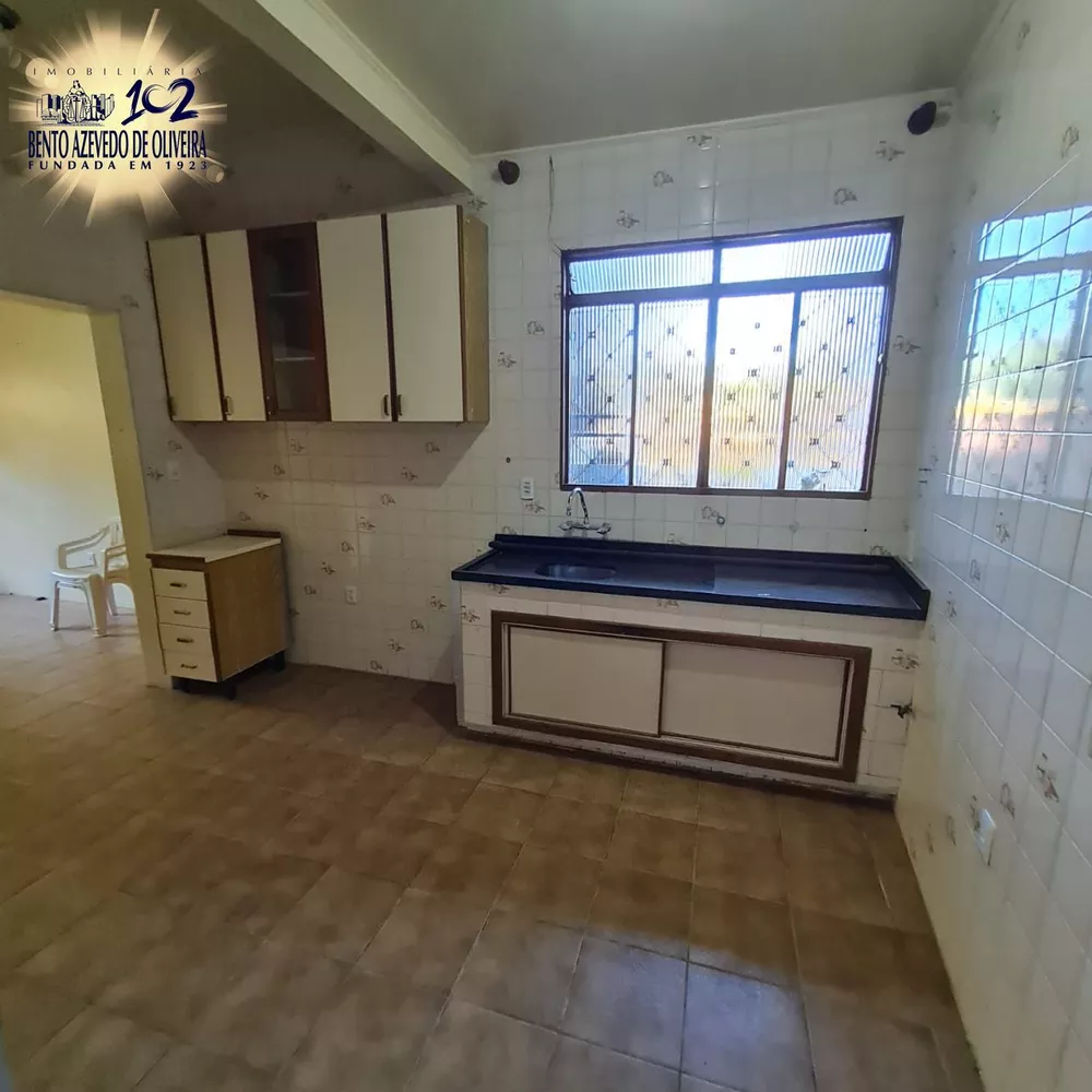 Casa, 4 quartos, 324 m² - Foto 2