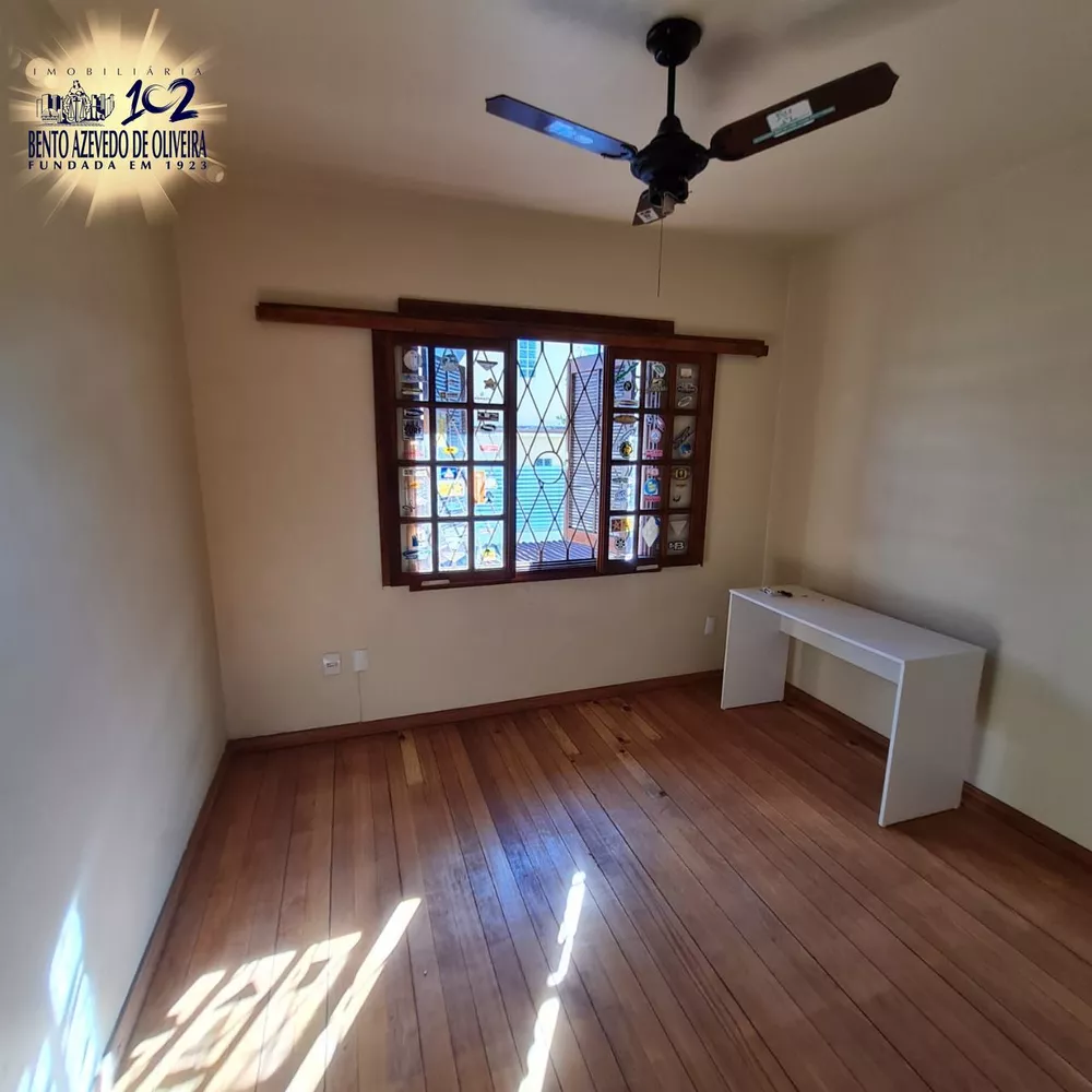 Casa, 4 quartos, 324 m² - Foto 3