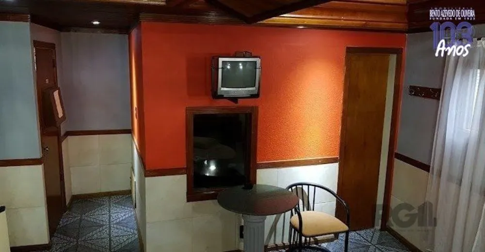 Hotel, 1296 m² - Foto 1