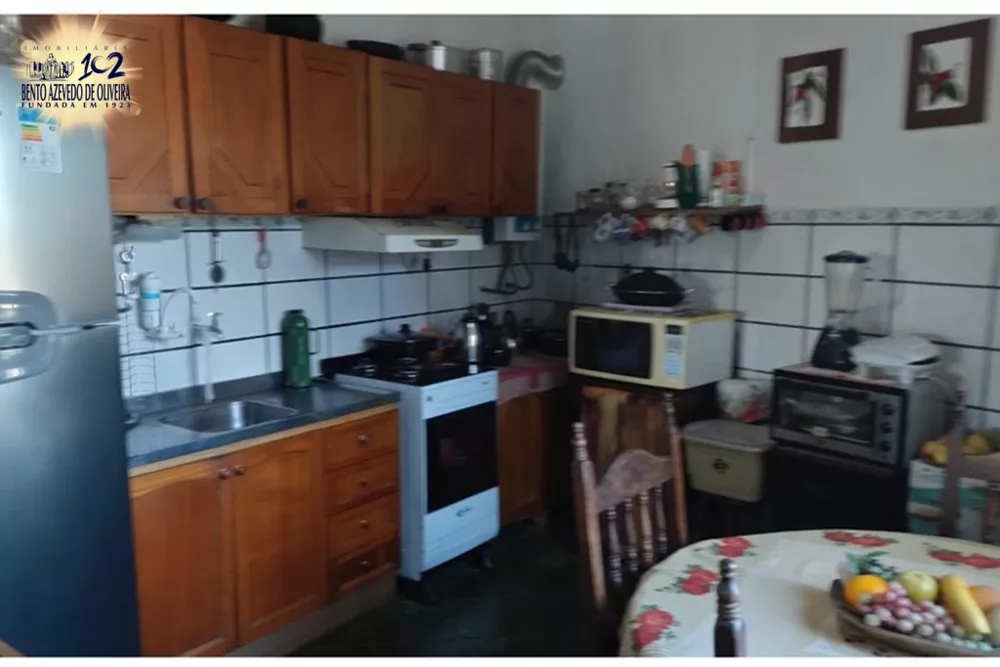 Casa, 4 quartos, 231 m² - Foto 2