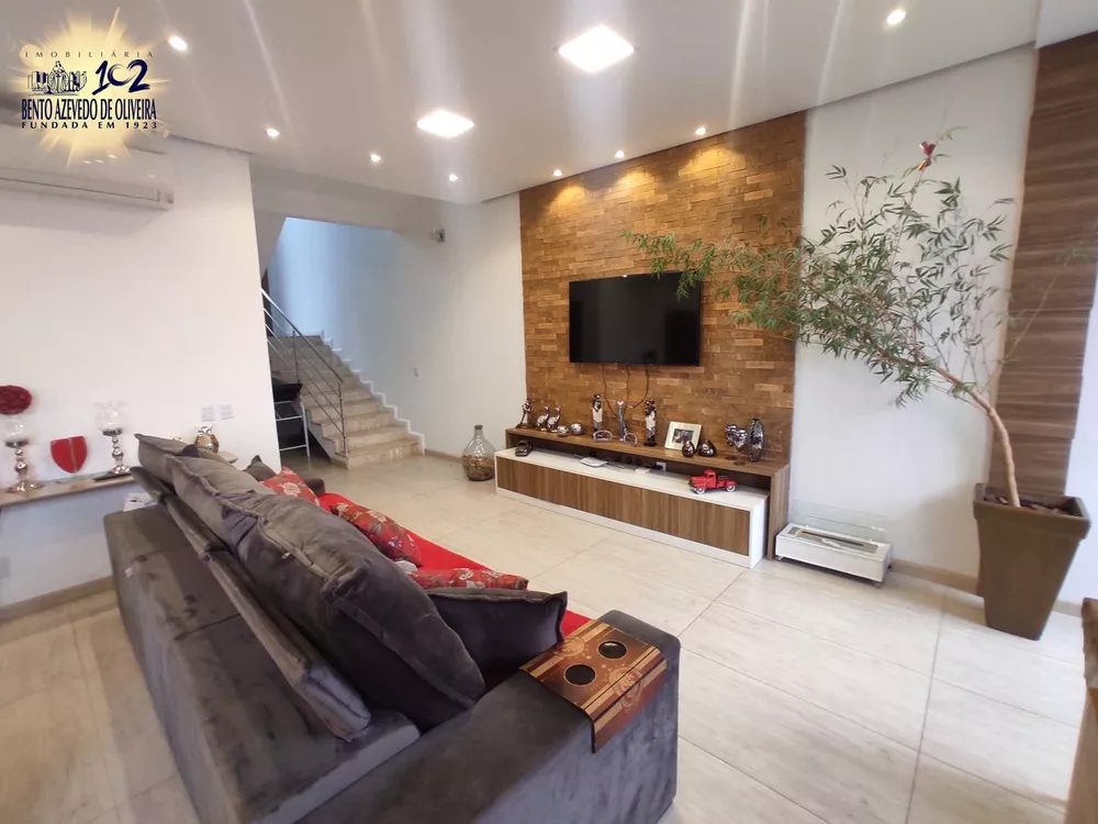 Casa, 3 quartos, 224 m² - Foto 7