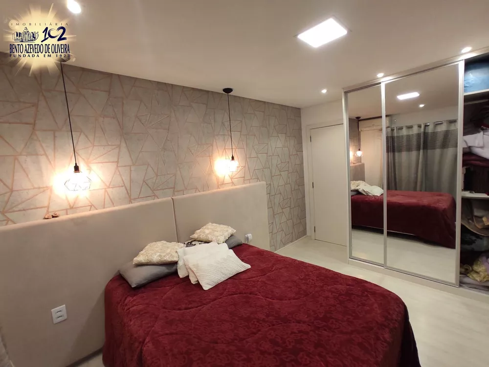 Casa, 3 quartos, 224 m² - Foto 2