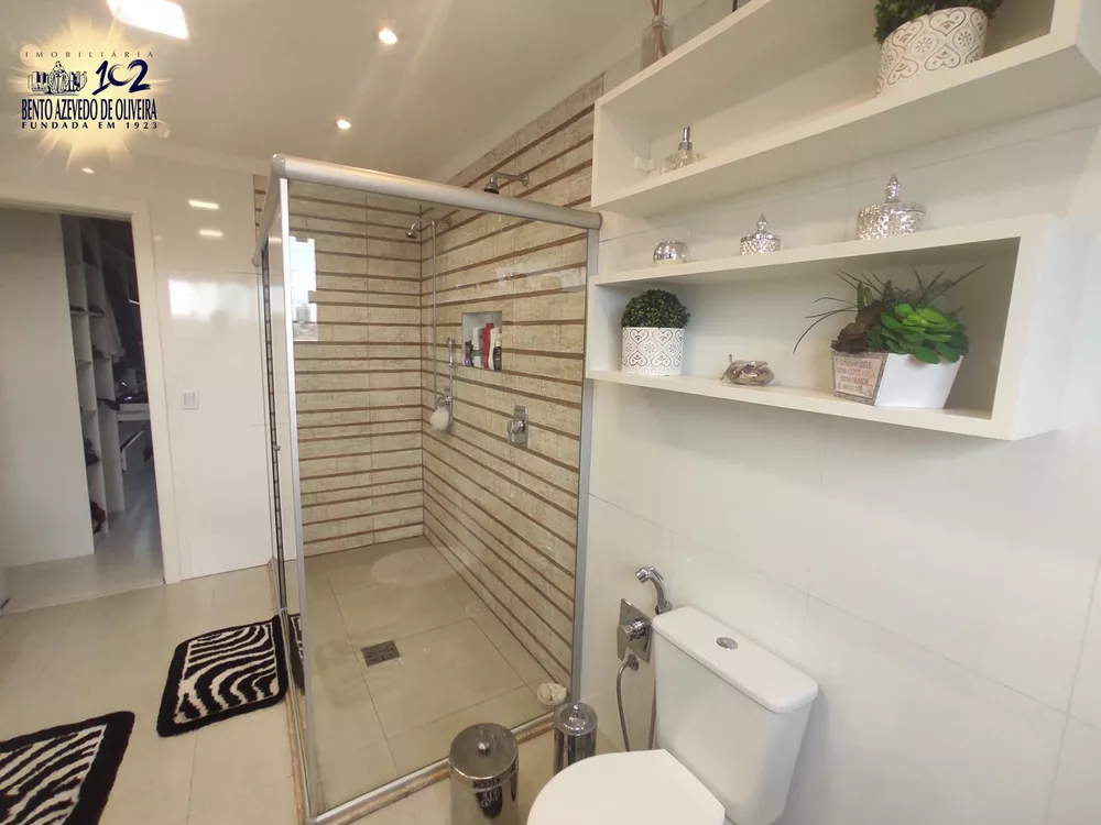 Casa, 3 quartos, 224 m² - Foto 8