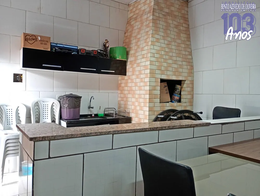 Casa, 4 quartos, 137 m² - Foto 1