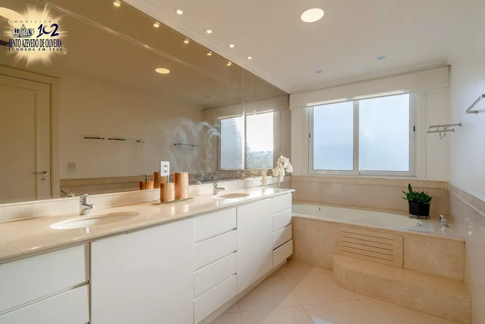 Apartamento, 4 quartos, 278 m² - Foto 1