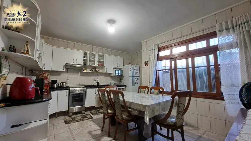 Casa, 4 quartos, 280 m² - Foto 2