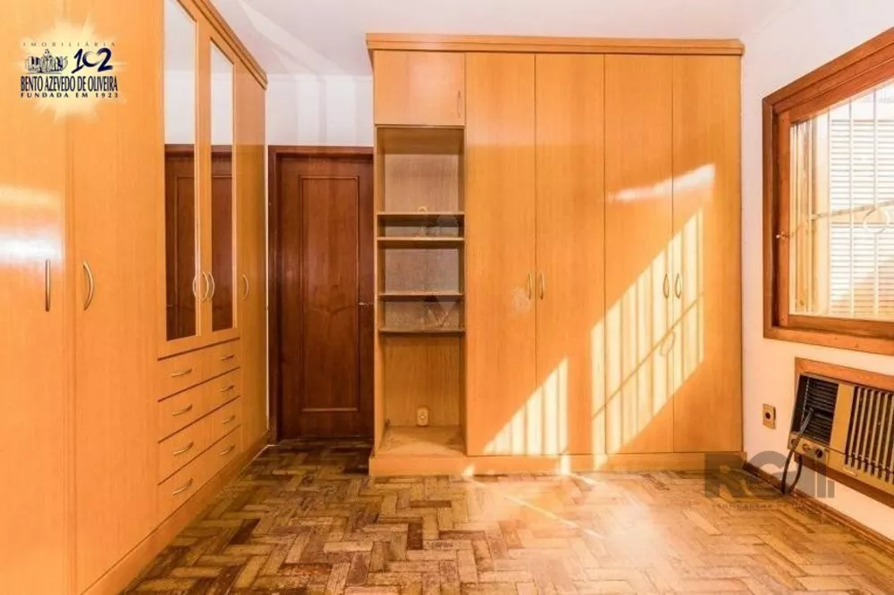 Casa, 4 quartos, 250 m² - Foto 4