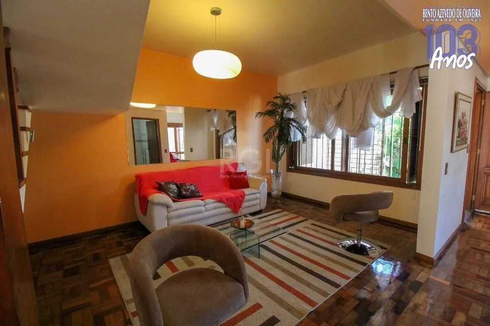 Casa, 4 quartos, 350 m² - Foto 1