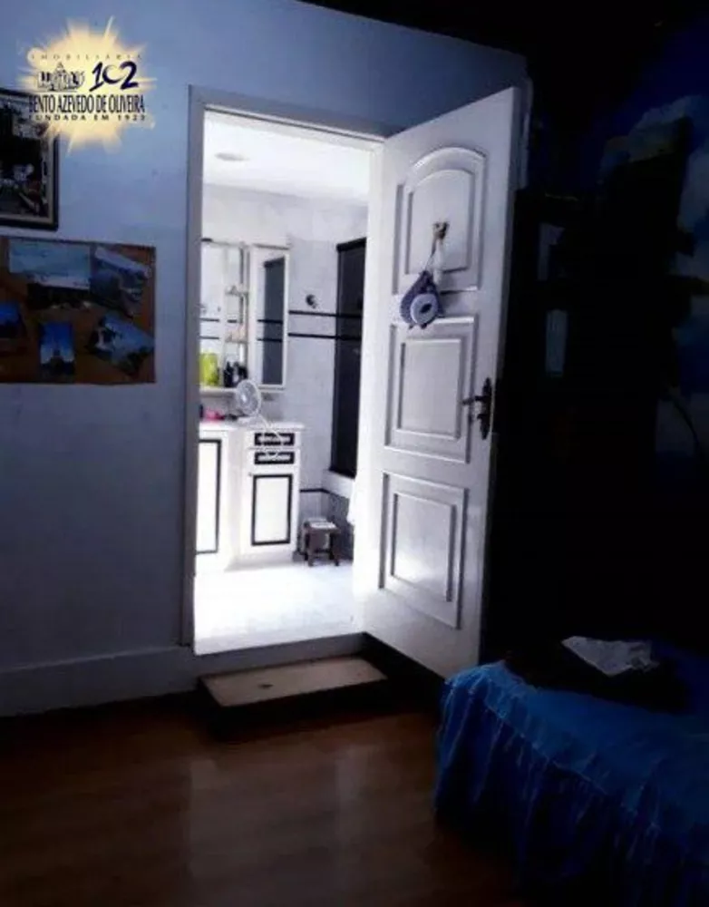 Casa, 5 quartos, 200 m² - Foto 1