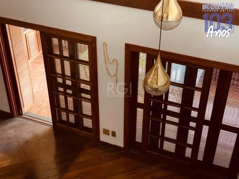 Casa, 3 quartos, 333 m² - Foto 1