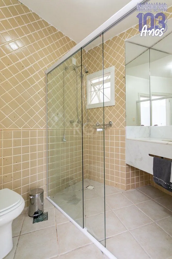 Casa, 3 quartos, 288 m² - Foto 1