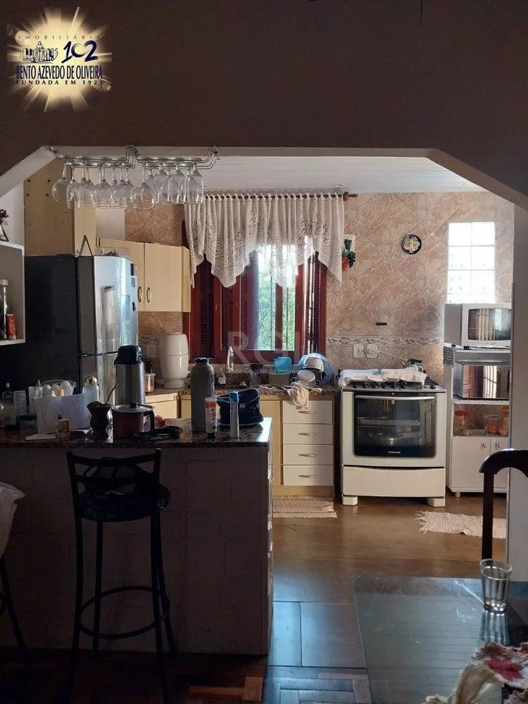 Casa, 4 quartos, 250 m² - Foto 3