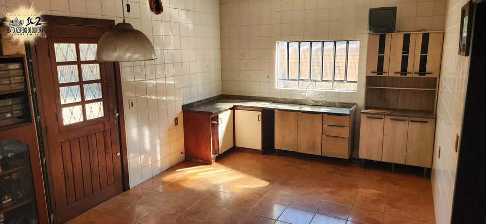 Casa, 3 quartos, 156 m² - Foto 1