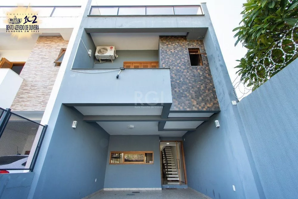 Casa, 3 quartos, 204 m² - Foto 1