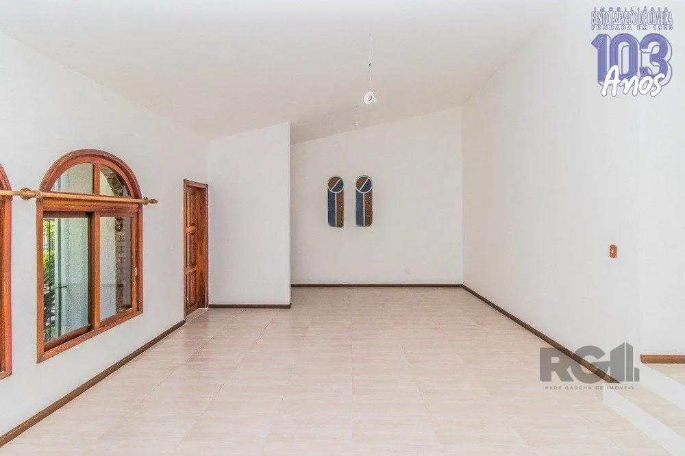 Casa, 3 quartos, 200 m² - Foto 1