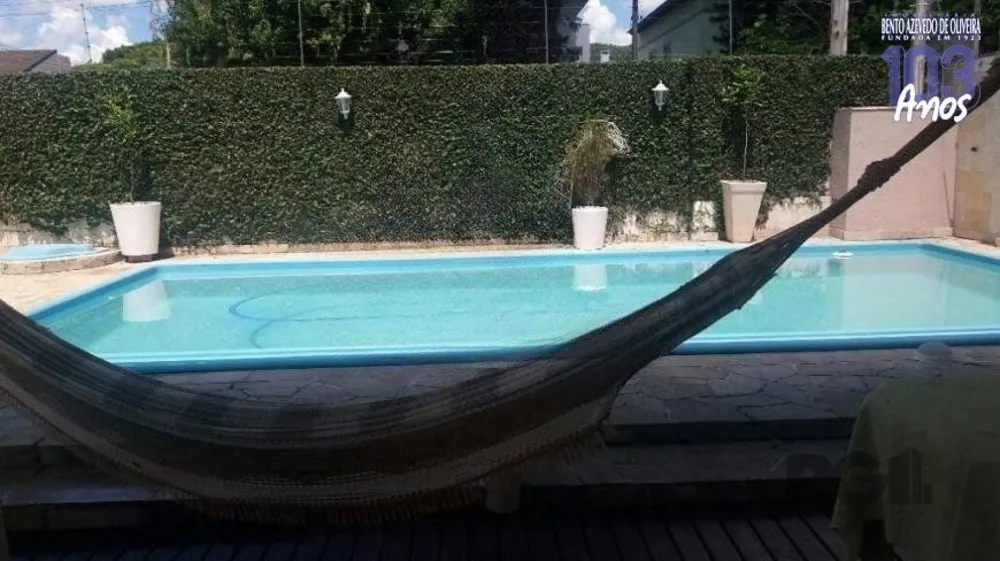 Casa, 5 quartos, 188 m² - Foto 2