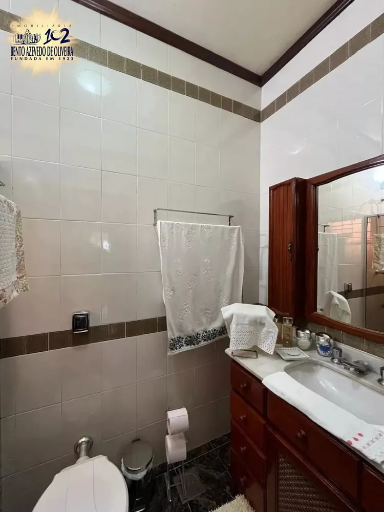 Casa, 4 quartos, 320 m² - Foto 1